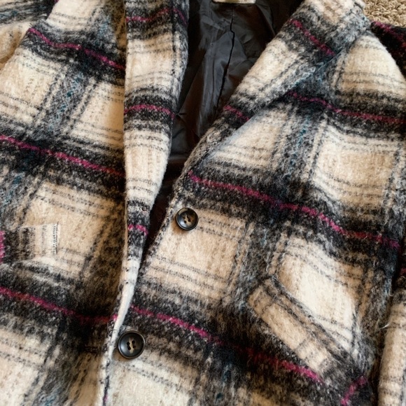 Women’s peacoat - Picture 2 of 3